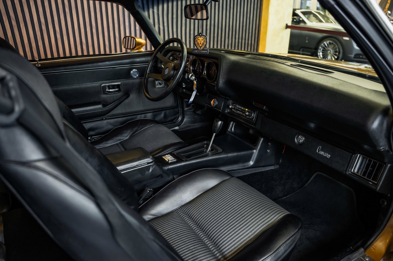 CHEVROLET CAMARO LT 350-image-13