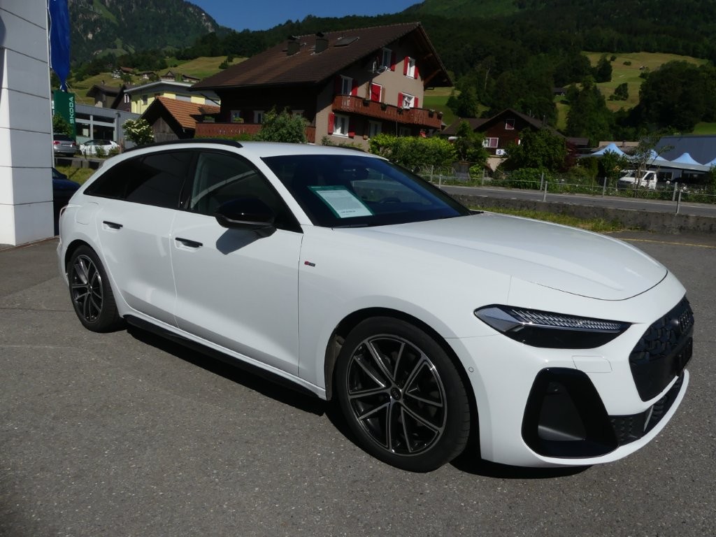 AUDI A5 Avant TDI quattro 150 kW S tronic-image-4