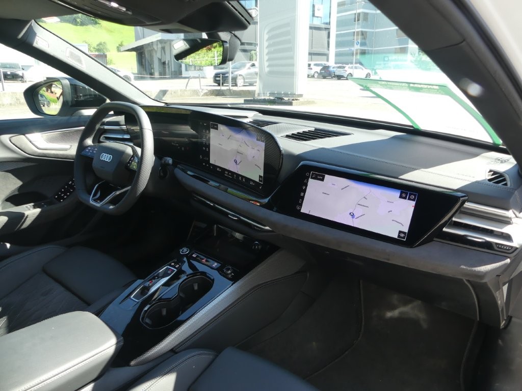 AUDI A5 Avant TDI quattro 150 kW S tronic-image-8