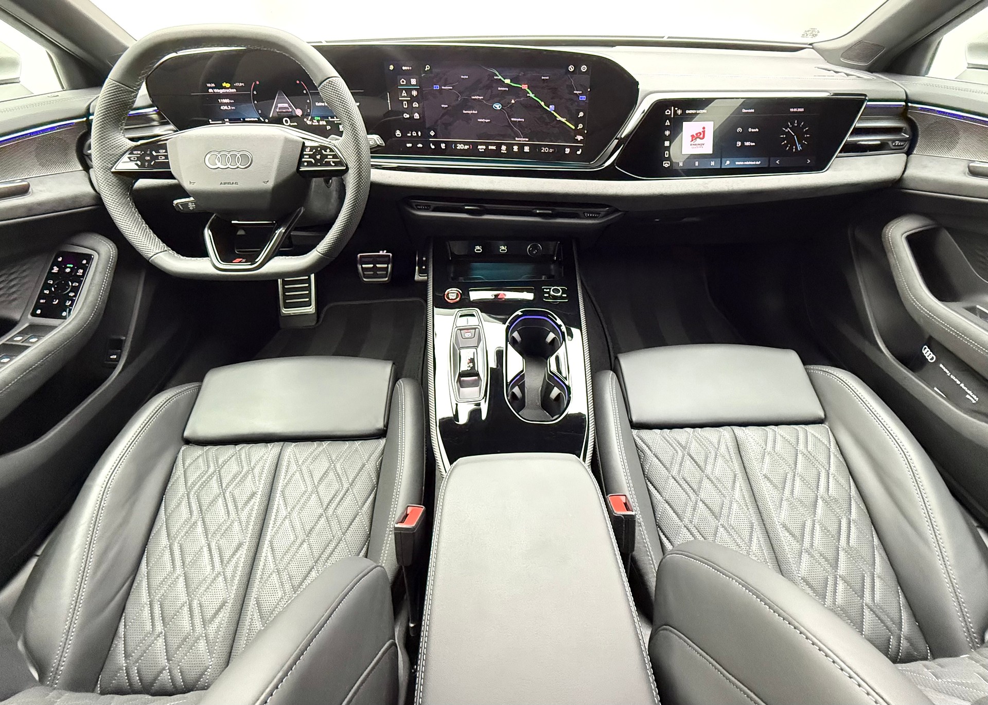 AUDI S5 Avant TFSI quattro S tronic-image-7