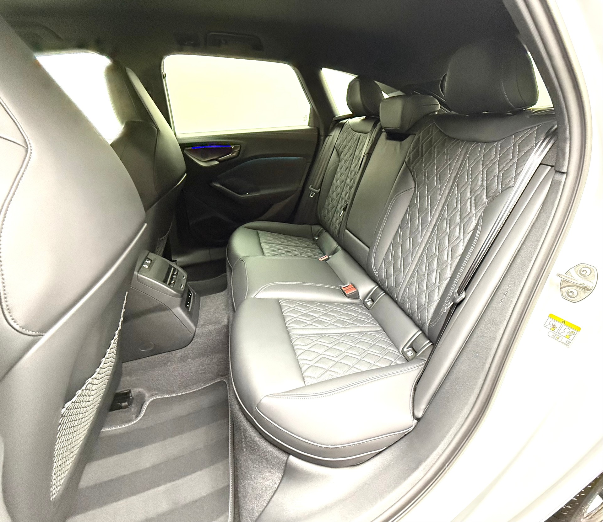 AUDI S5 Avant TFSI quattro S tronic-image-20