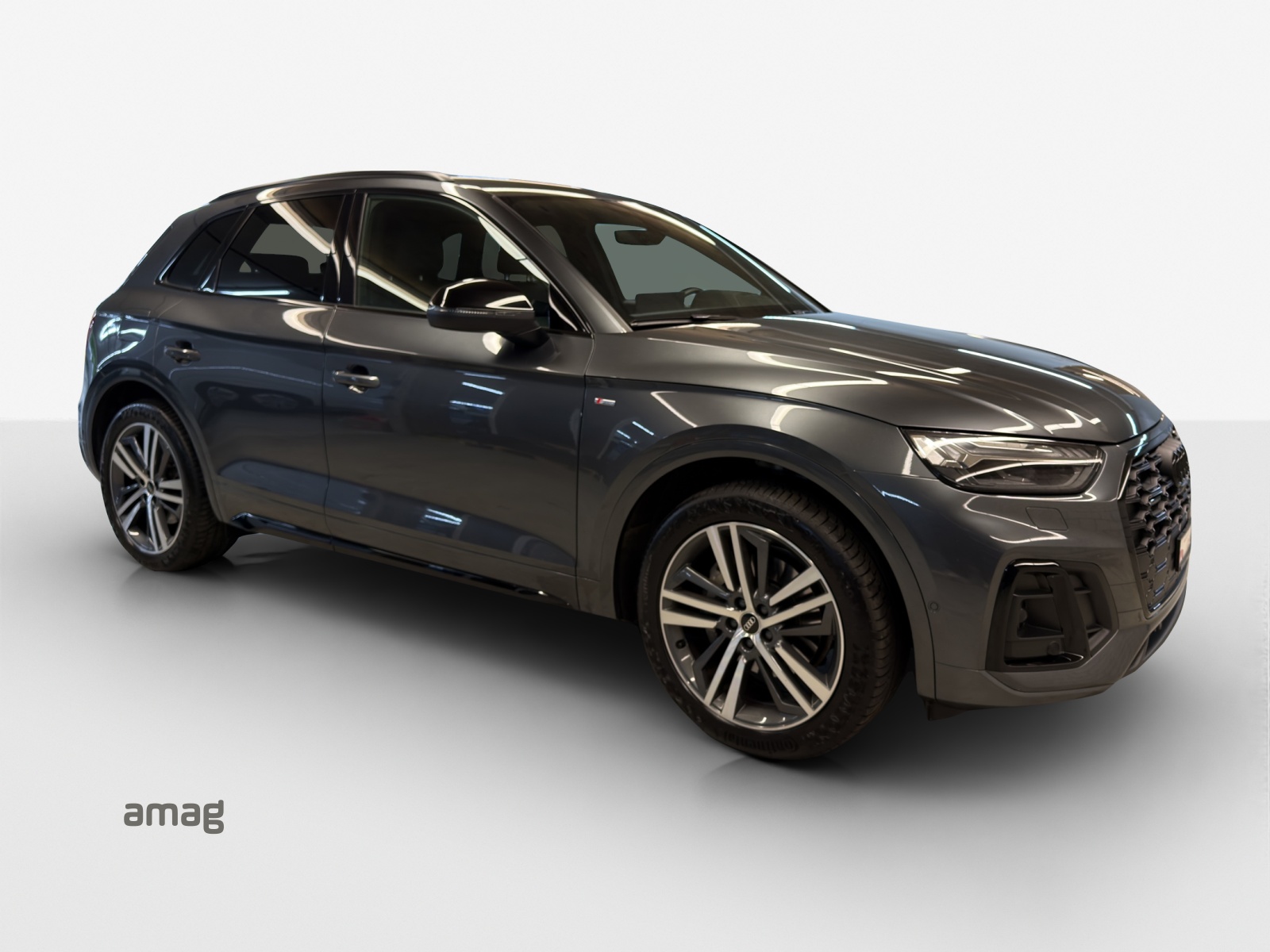 AUDI Q5 40 TDI Black Edition quattro S-tronic-image-5
