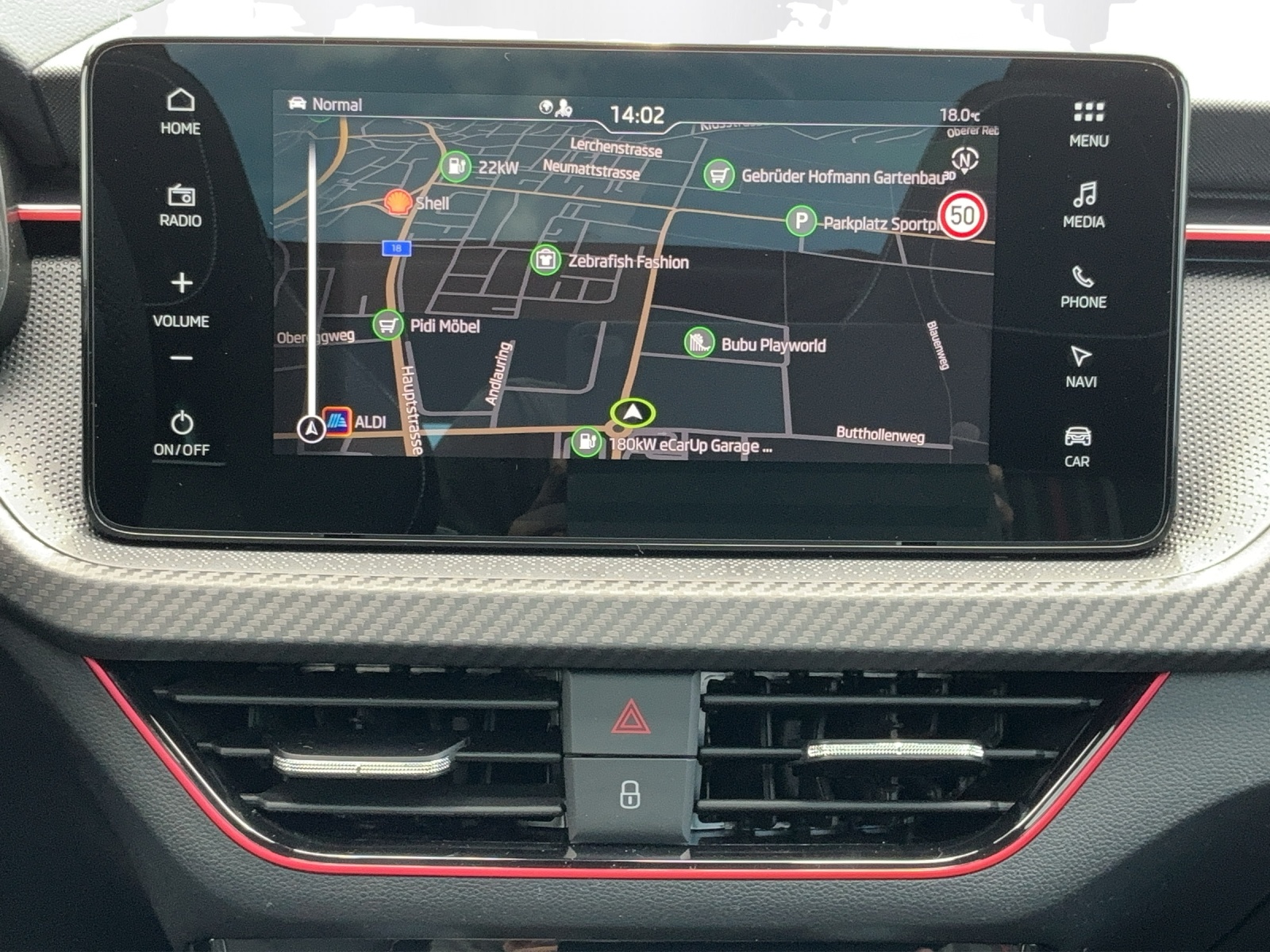 SKODA Kamiq 1.5 TSI Monte Carlo DSG-image-8