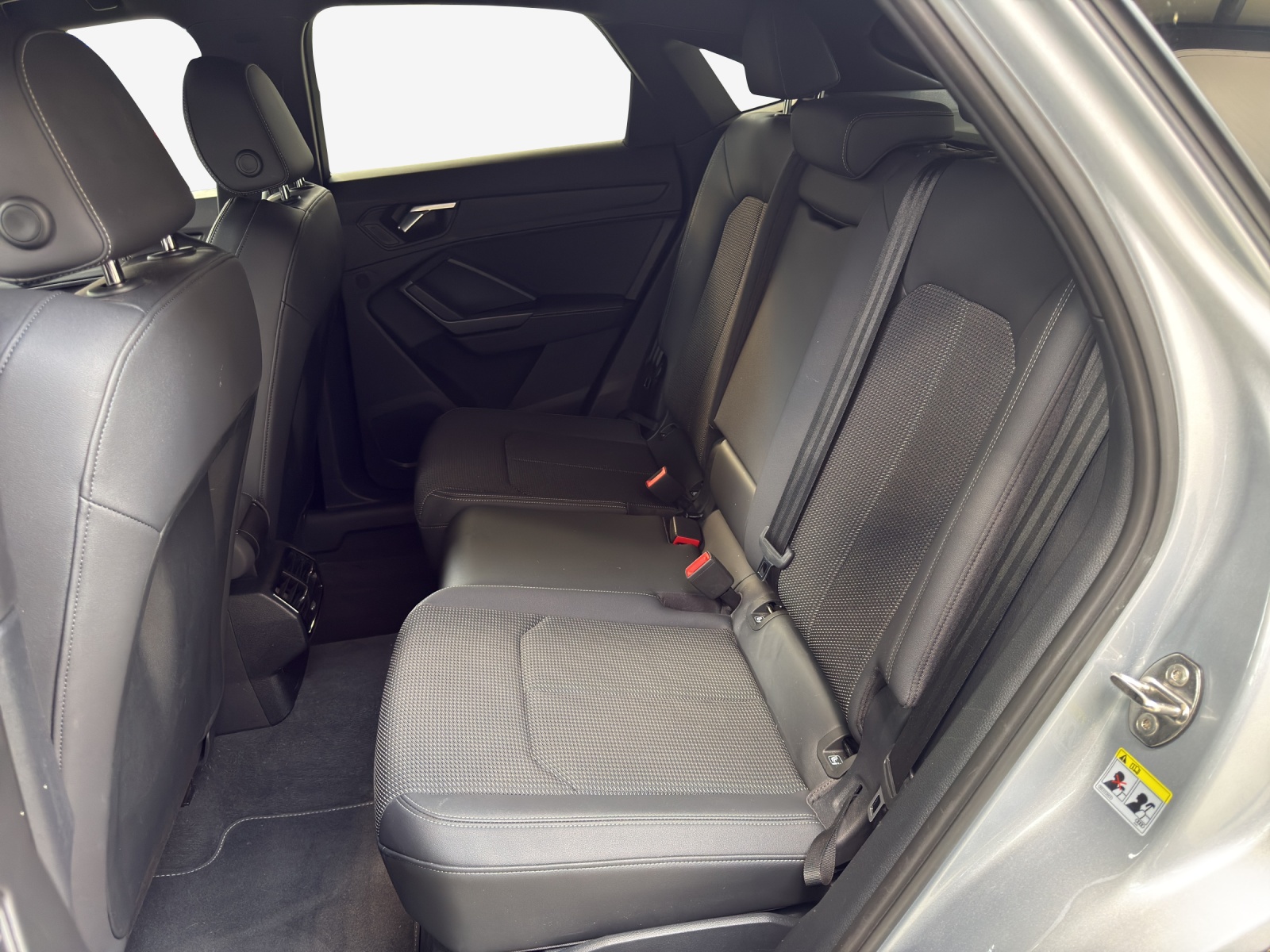 AUDI Q3 Sportback 35 TFSI Attraction S-tronic-image-11
