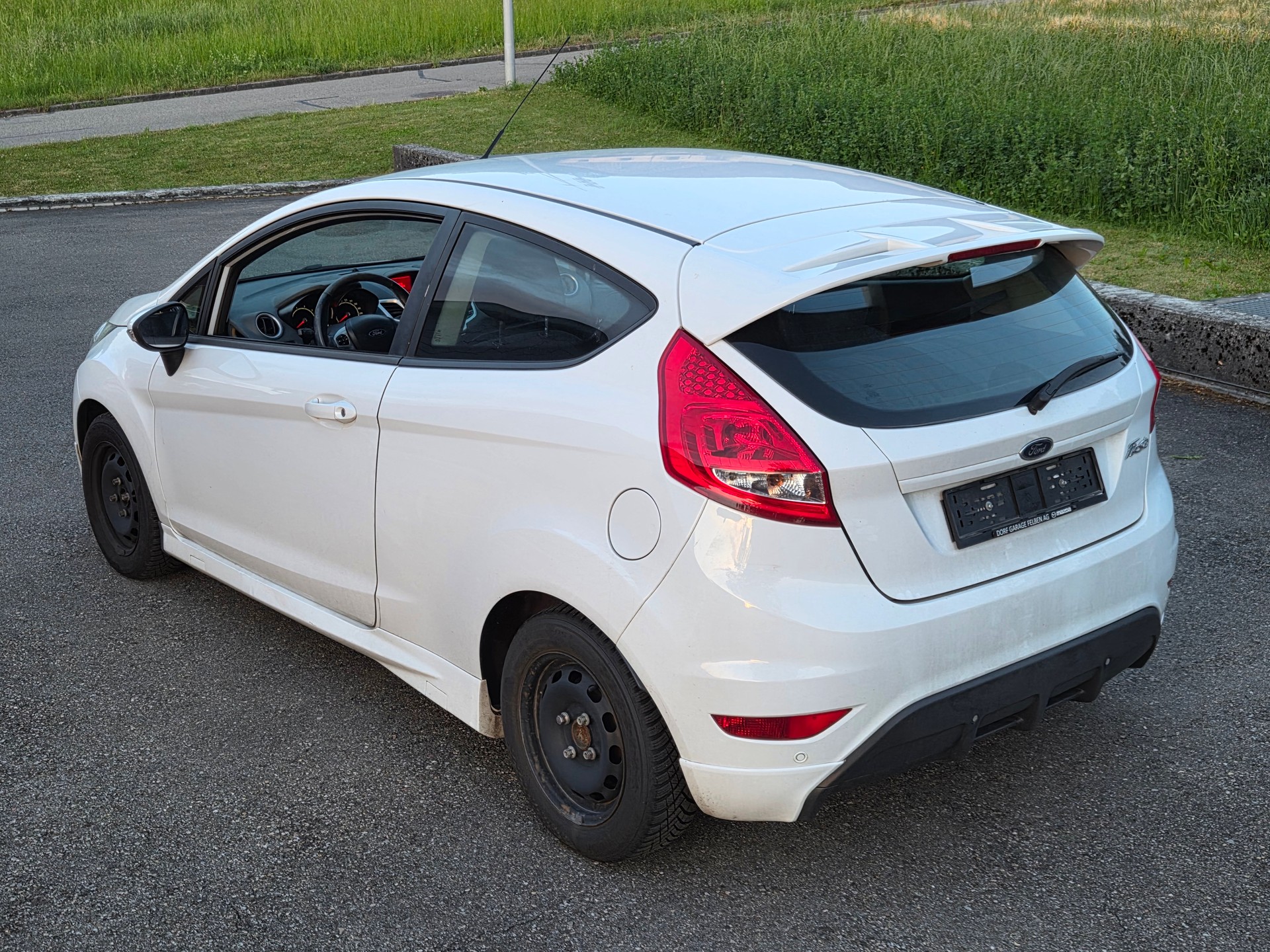 FORD Fiesta 1.6 16V Sport-image-5
