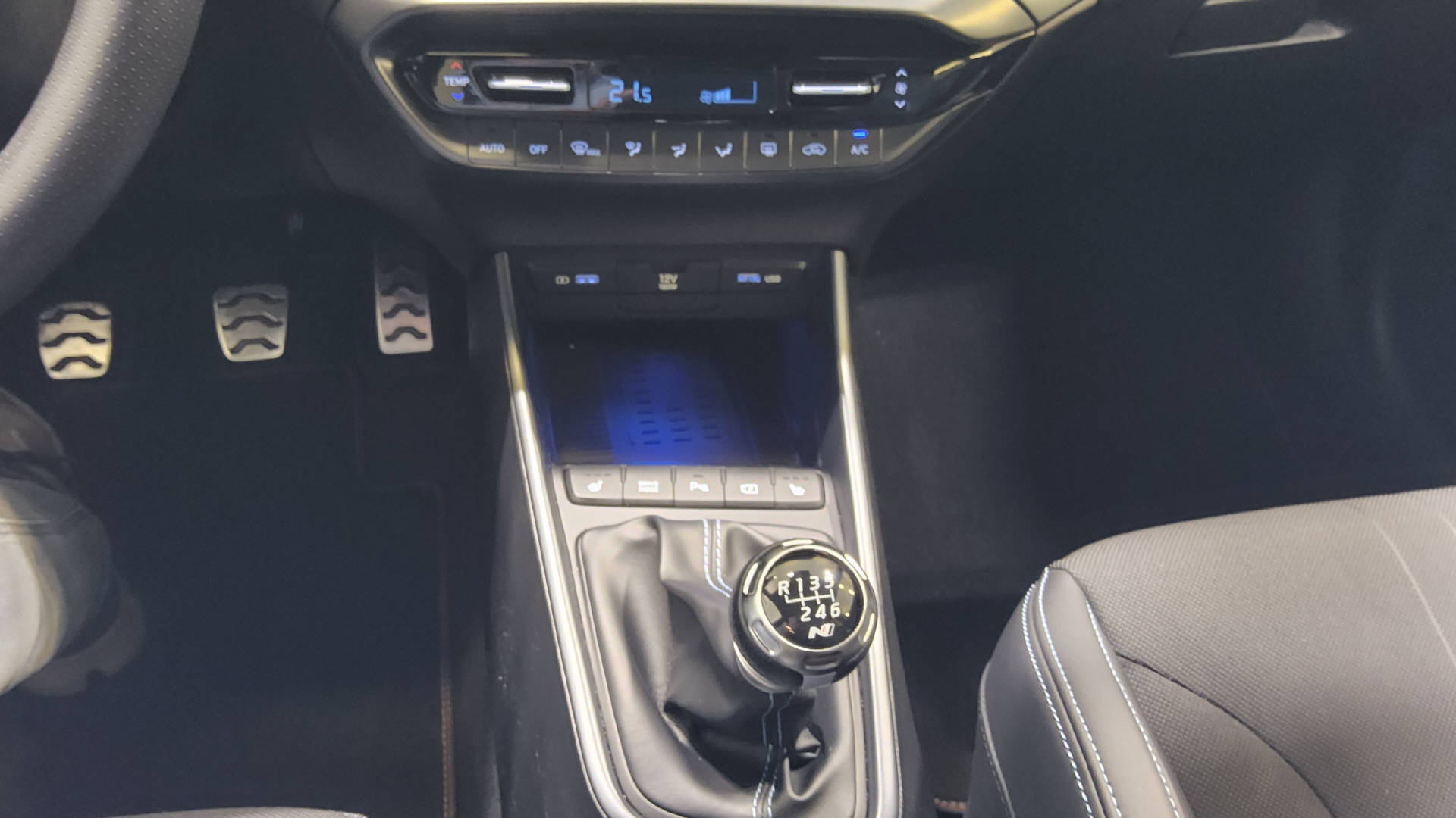 HYUNDAI i20 N 1.6 T-GDi-image-13