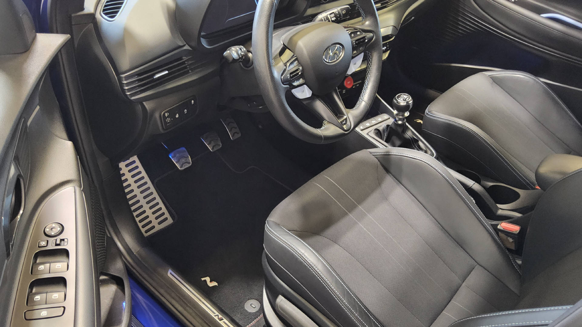 HYUNDAI i20 N 1.6 T-GDi-image-10