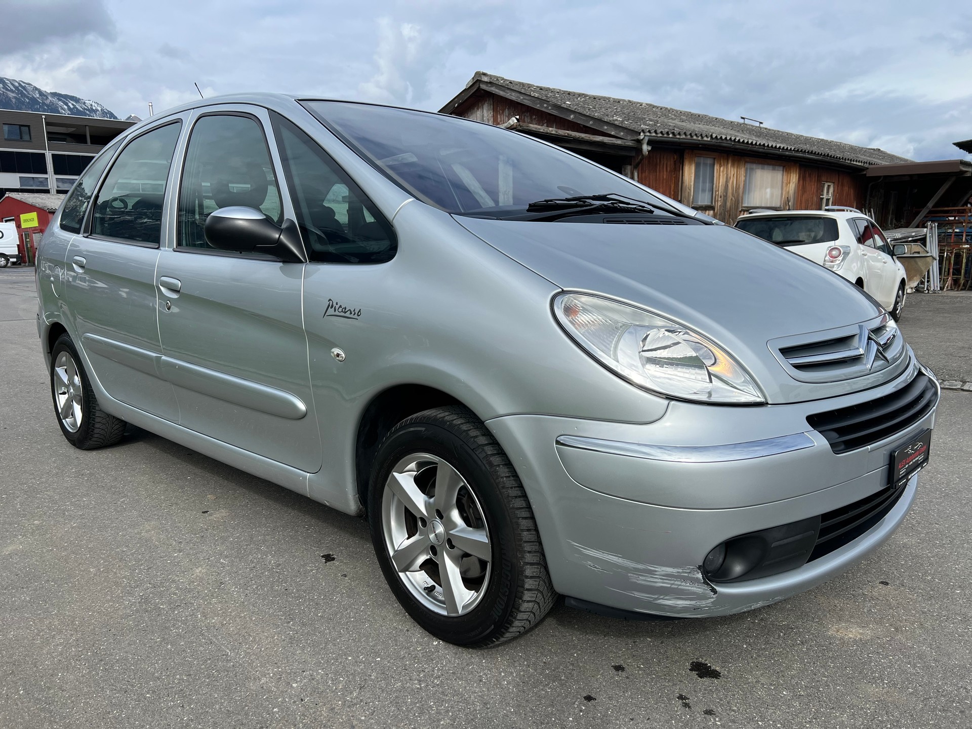 CITROEN Xsara Picasso 2.0i 16V Exclusive Automatic-image-7