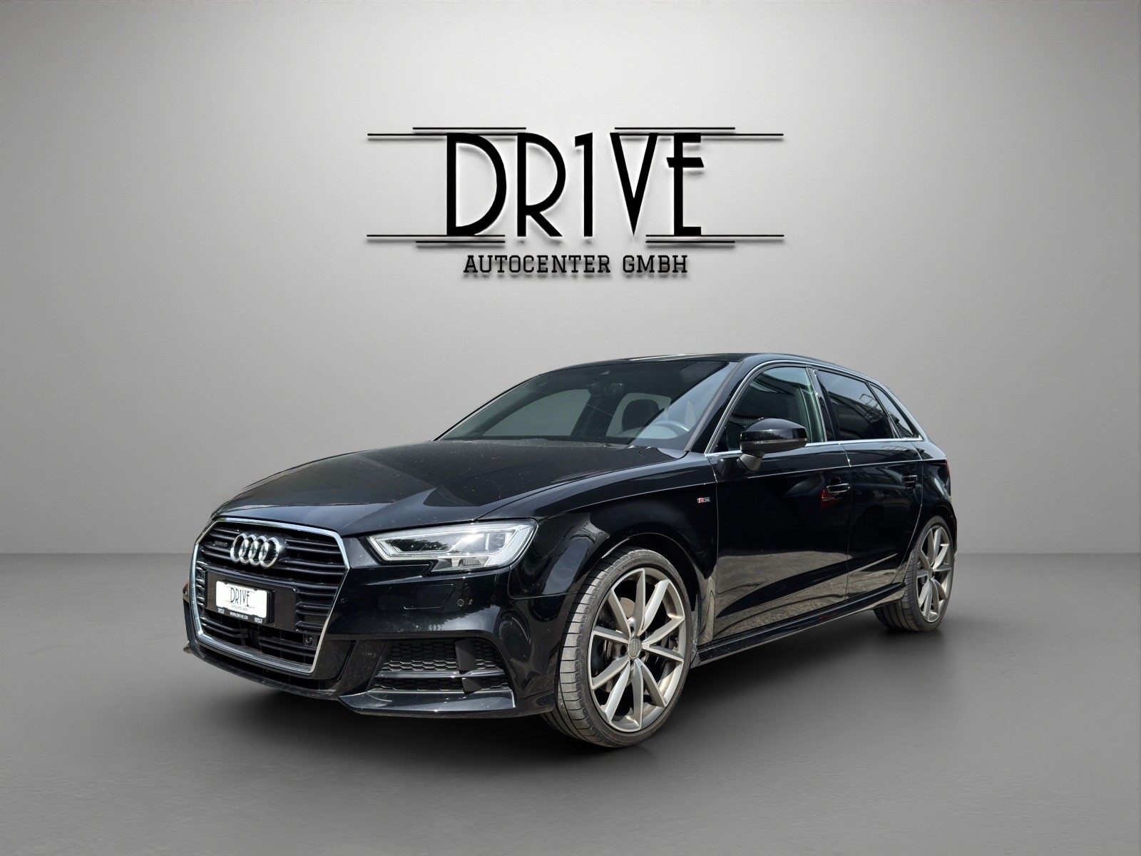 AUDI A3 Sportback 2.0 TFSI Sport quattro S-tronic-image-0