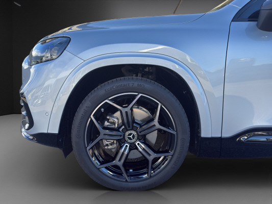 MERCEDES-BENZ GLB 220 4Matic 8G-Tronic-image-4