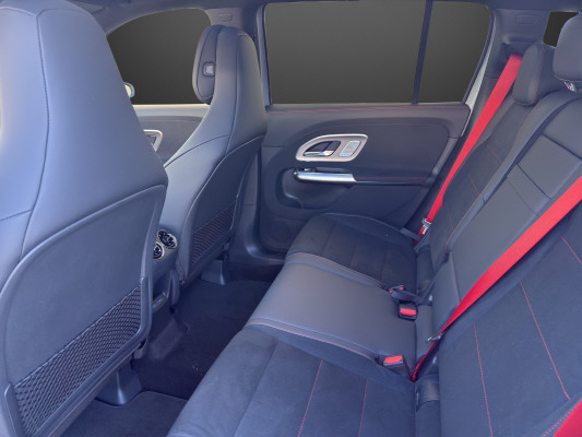 MERCEDES-BENZ GLB 220 4Matic 8G-Tronic-image-6