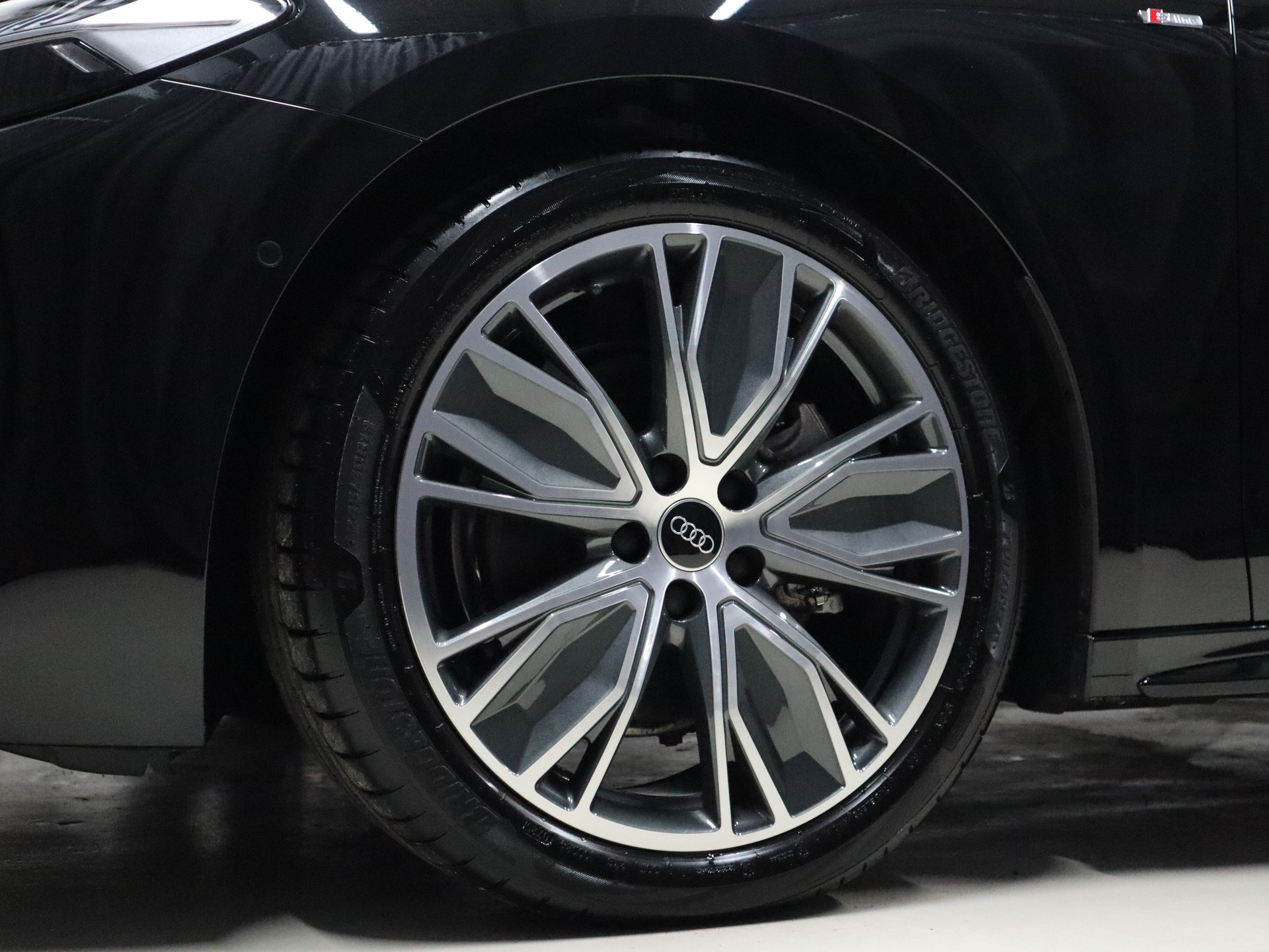AUDI A5 Avant 2.0 TFSI S tronic S Line Edition - Navi - MMI Beifahrerdisplay - Matrix LED - Keyless - 360° Kamera - 204 PS-image-7