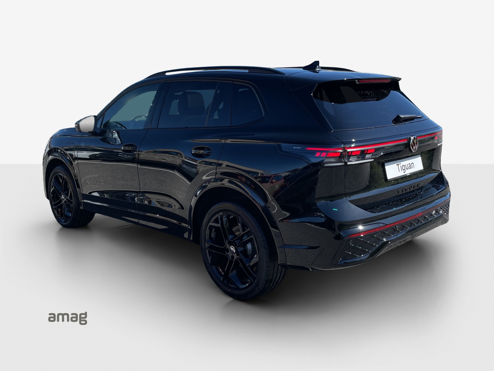VW Tiguan 1.5 TSI evo2 eHybrid R-Line DSG-image-2