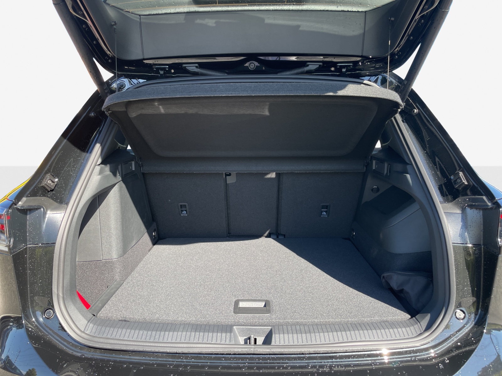 VW Tiguan 1.5 TSI evo2 eHybrid R-Line DSG-image-12