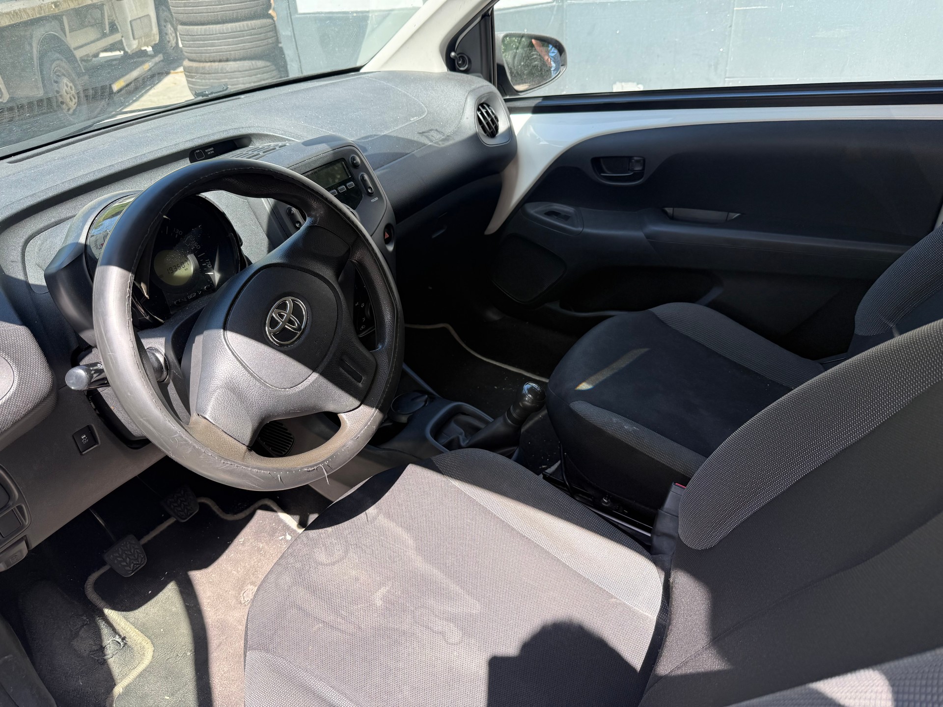TOYOTA Aygo 1.0 VVT-i x-clusiv MultiMode-image-4