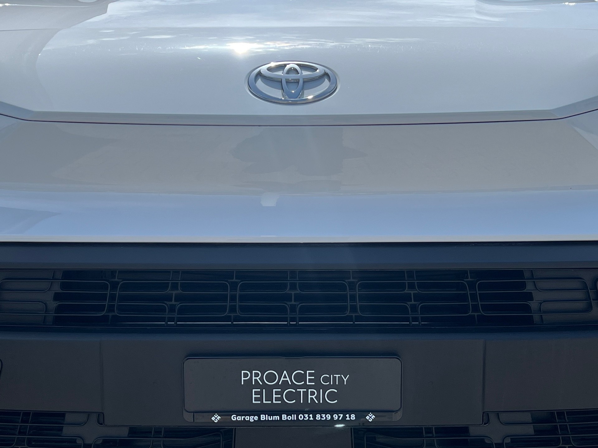 TOYOTA Proace City Van EV 50 kWh Advanced Medium-image-5