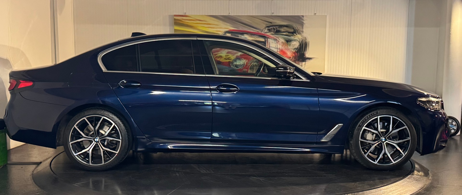 BMW 530e xDrive G30 LCI M LOOK-image-5