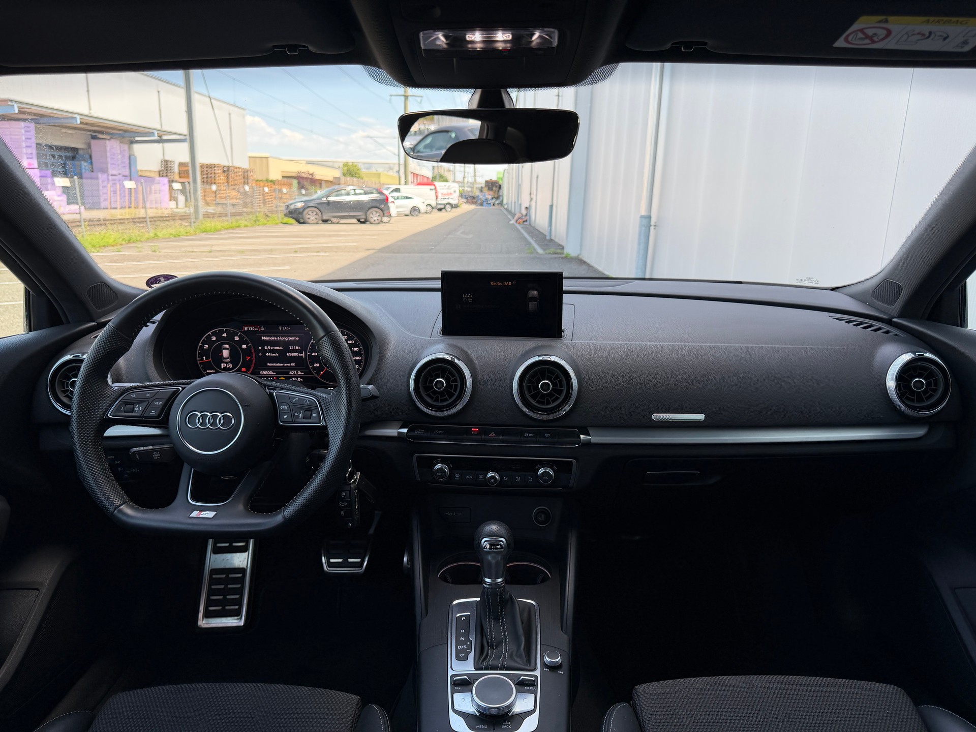 AUDI A3 Sportback 40 TFSI Sport quattro S-tronic *S-Line innen und aussen*-image-10