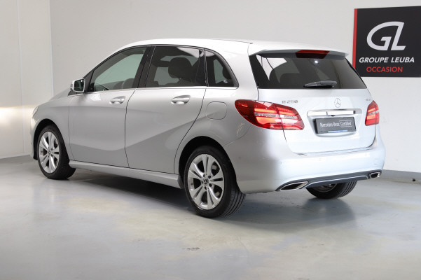 MERCEDES-BENZ B 250 Urban 4Matic-image-2