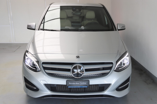 MERCEDES-BENZ B 250 Urban 4Matic-image-4
