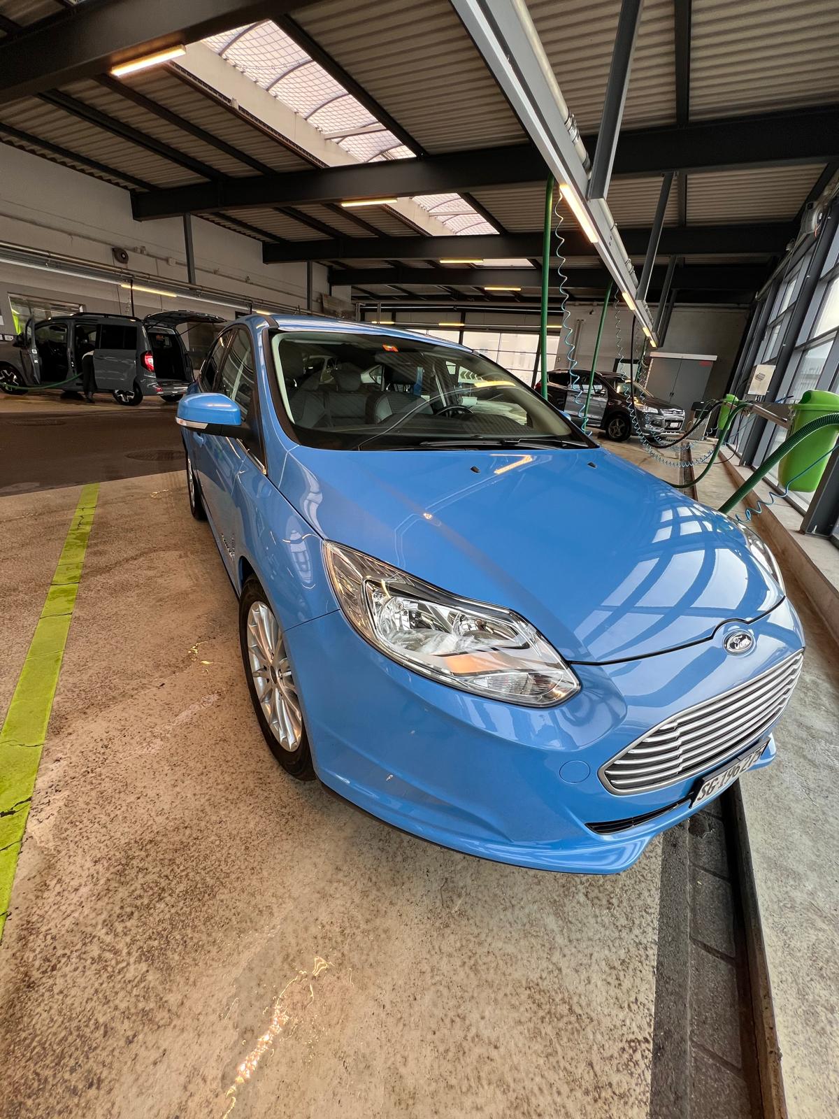 FORD Electric-image-2