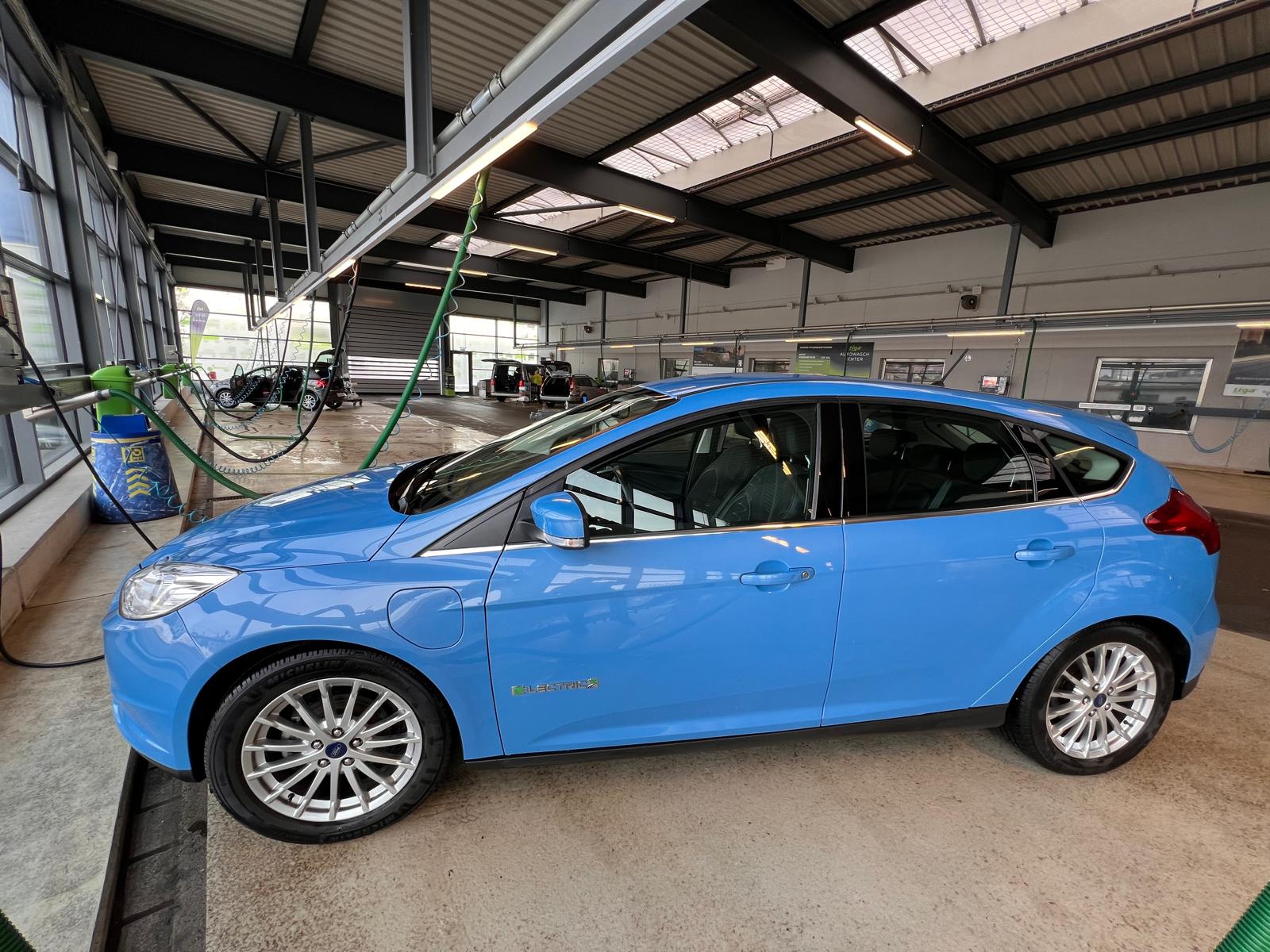 FORD Electric-image-0