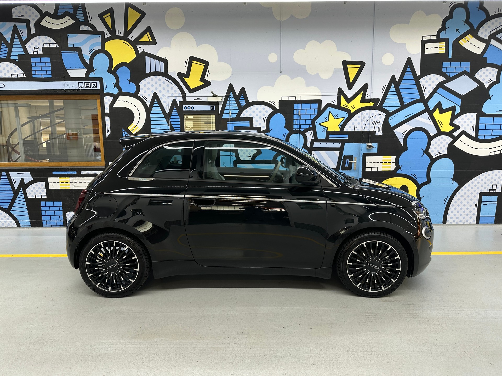 FIAT 500 electric 87 kW La Prima-image-2