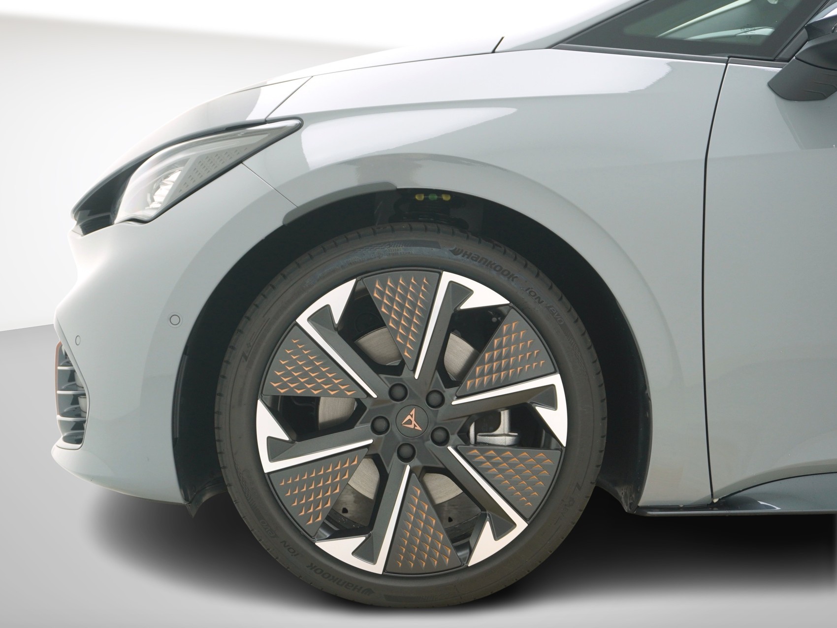 CUPRA Born Electric 77kWh e-Boost-image-8