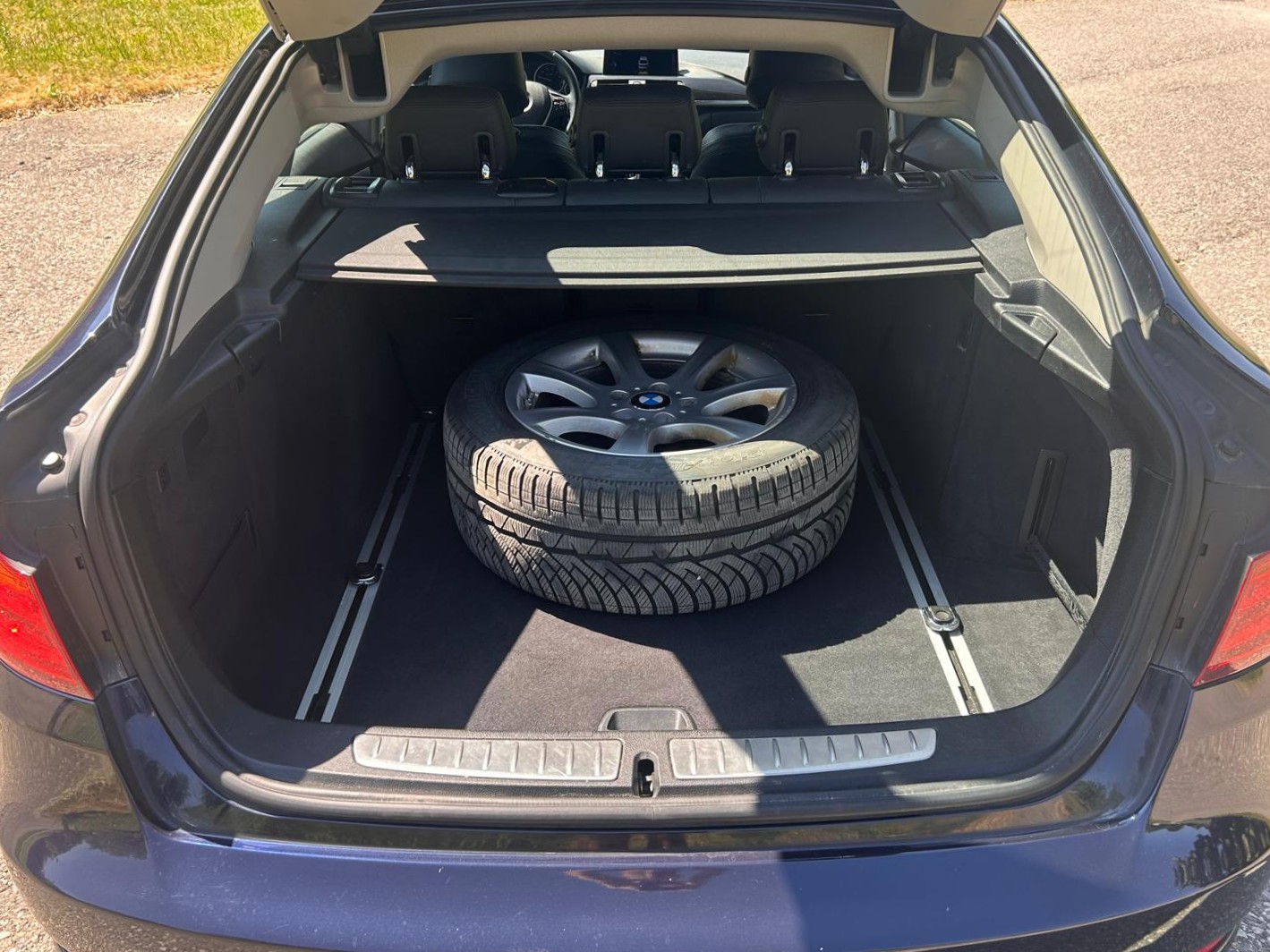 BMW 328i GT xDrive Luxury Line Steptronic-image-8