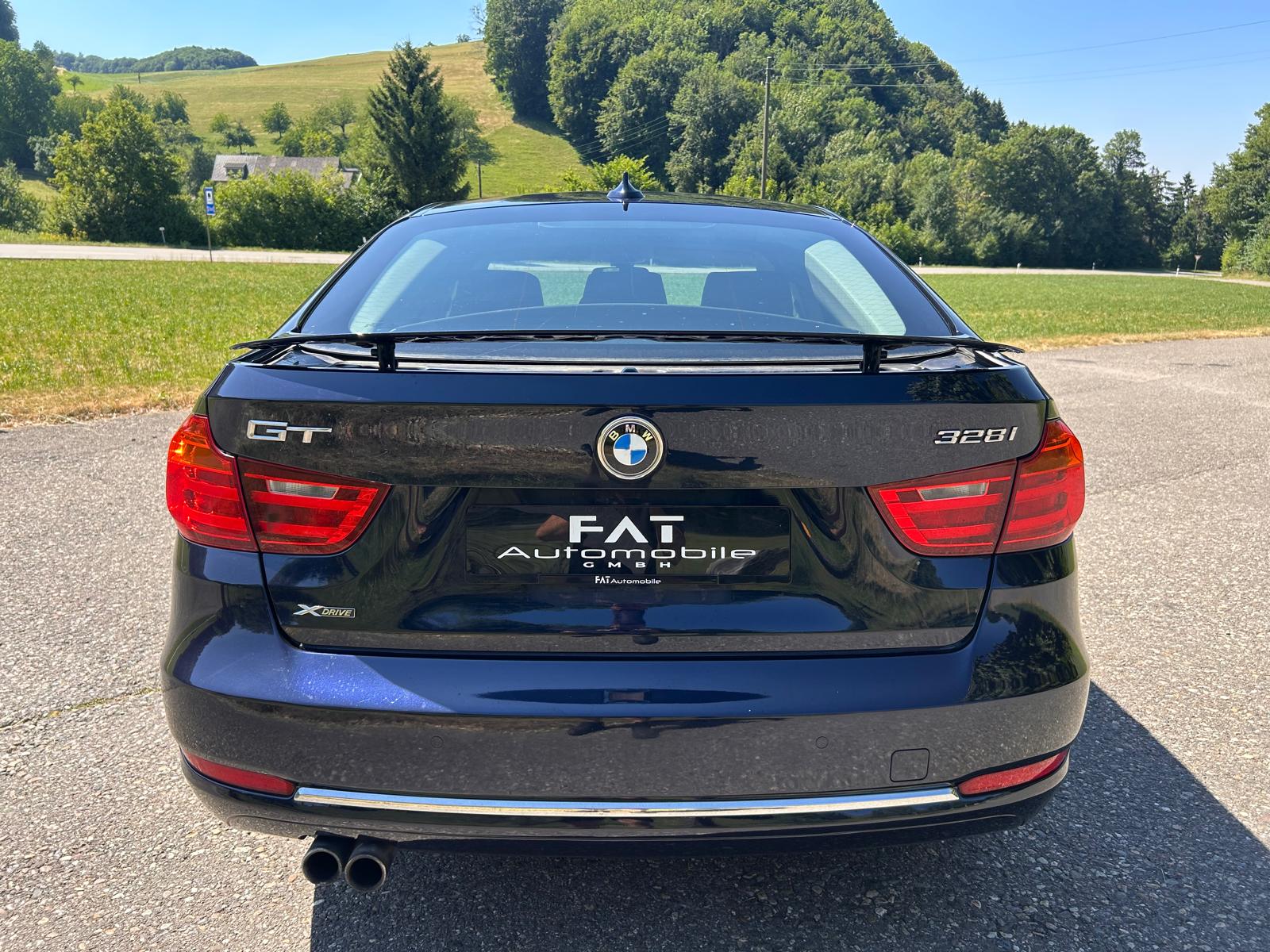 BMW 328i GT xDrive Luxury Line Steptronic-image-3