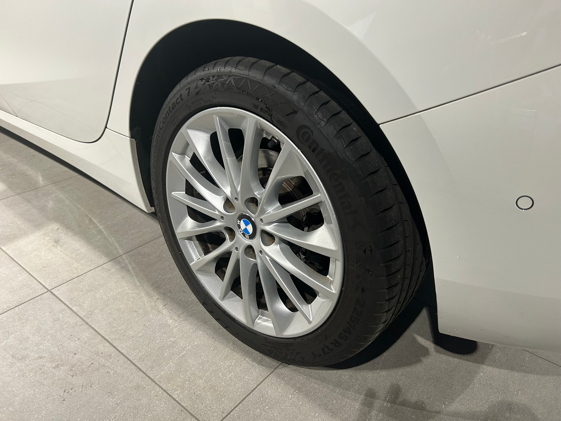 BMW 120i Steptronic-image-20