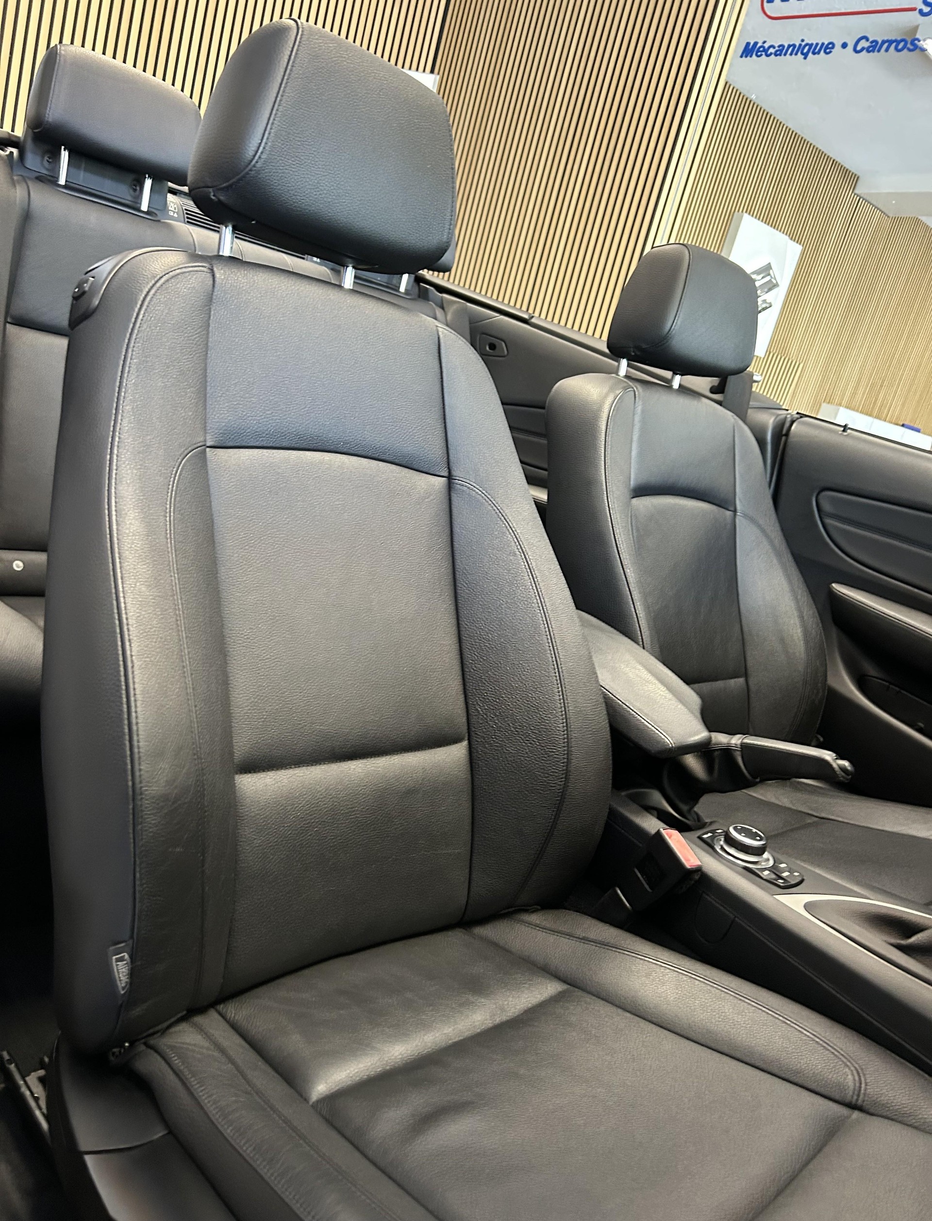 BMW 125i Cabrio-image-20