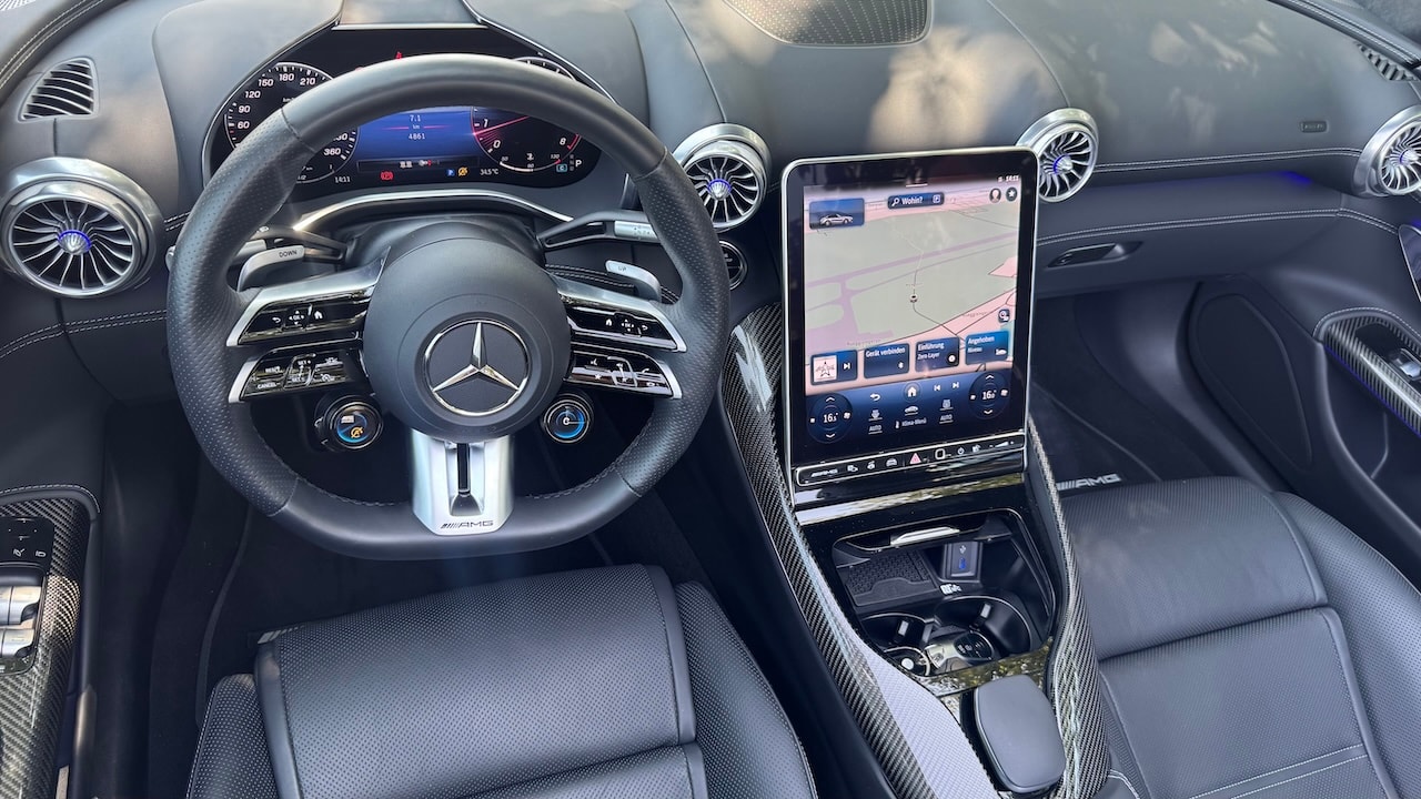 MERCEDES-BENZ AMG SL 63 4M Executive Edition Speedshift MCT-image-22