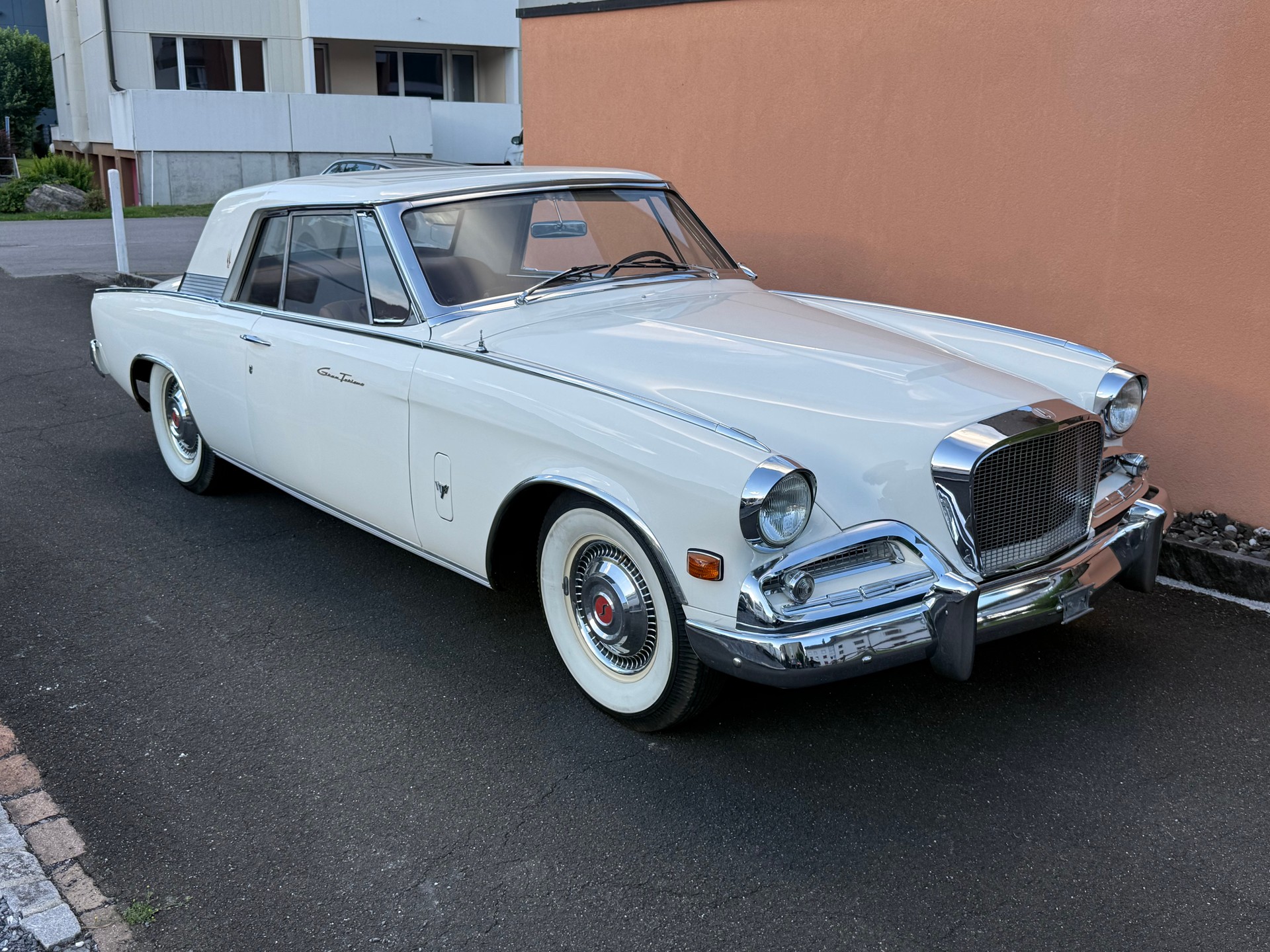 STUDEBAKER-image-0