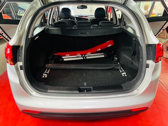 KIA Cee'd Sportswagon 1.6 GDi Style-image-11