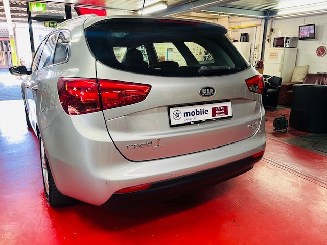 KIA Cee'd Sportswagon 1.6 GDi Style-image-1