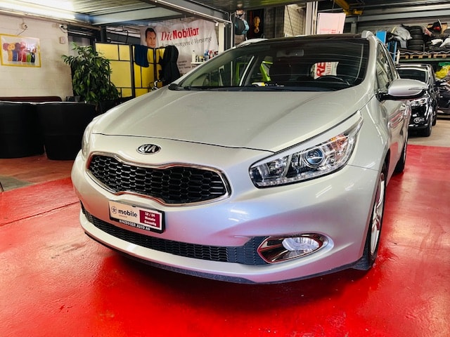 KIA Cee'd Sportswagon 1.6 GDi Style-image-0