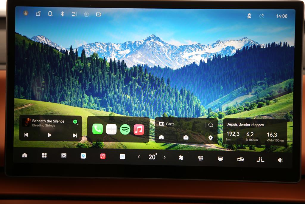 LEAPMOTOR C10 1.5 REEV Design-image-5