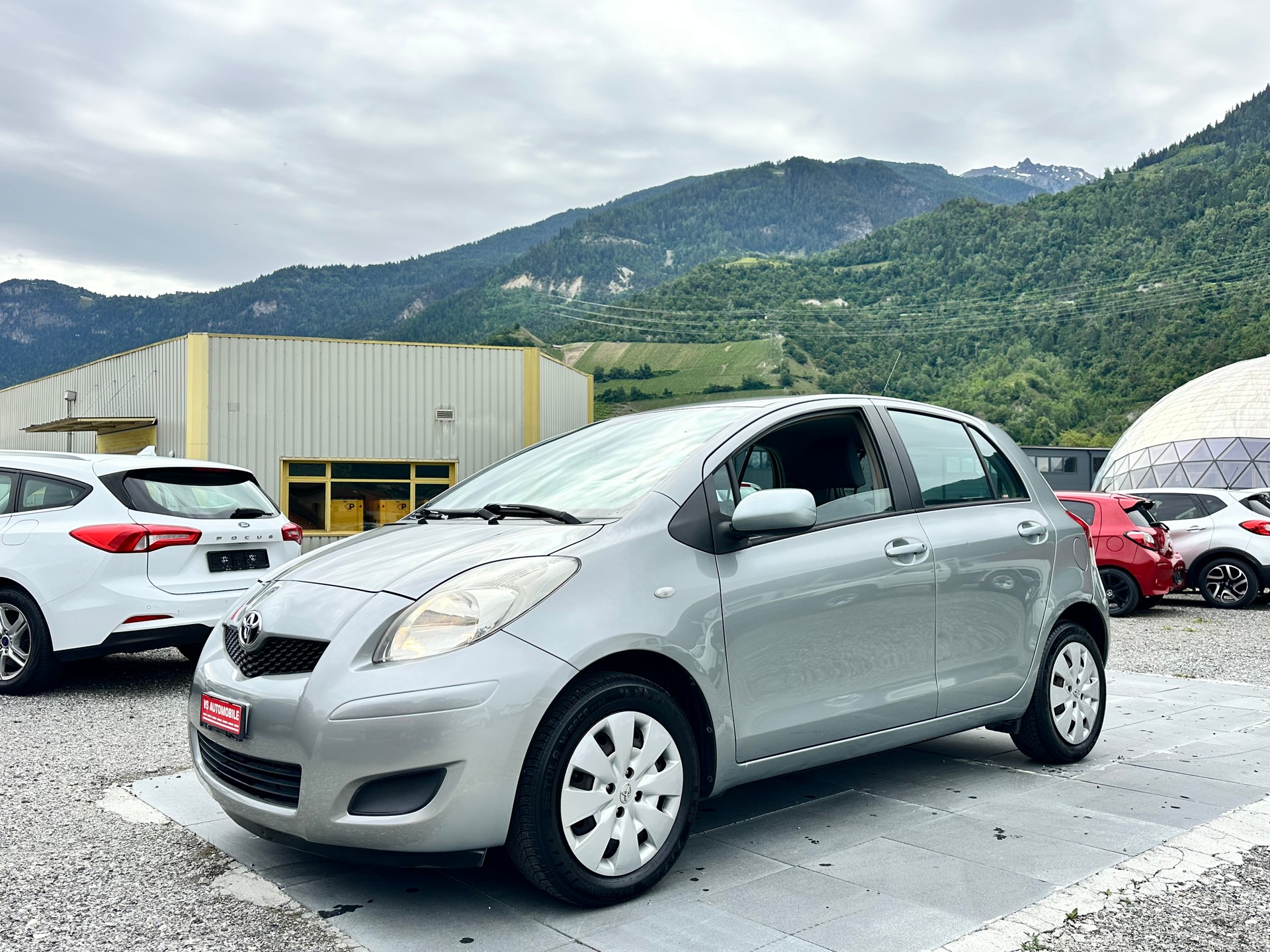 TOYOTA Yaris 1.33 Linea Sol-image-0