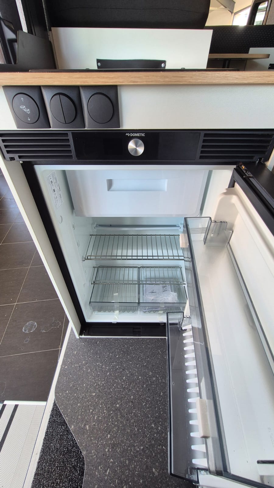SUN LIVING V60DL-image-9