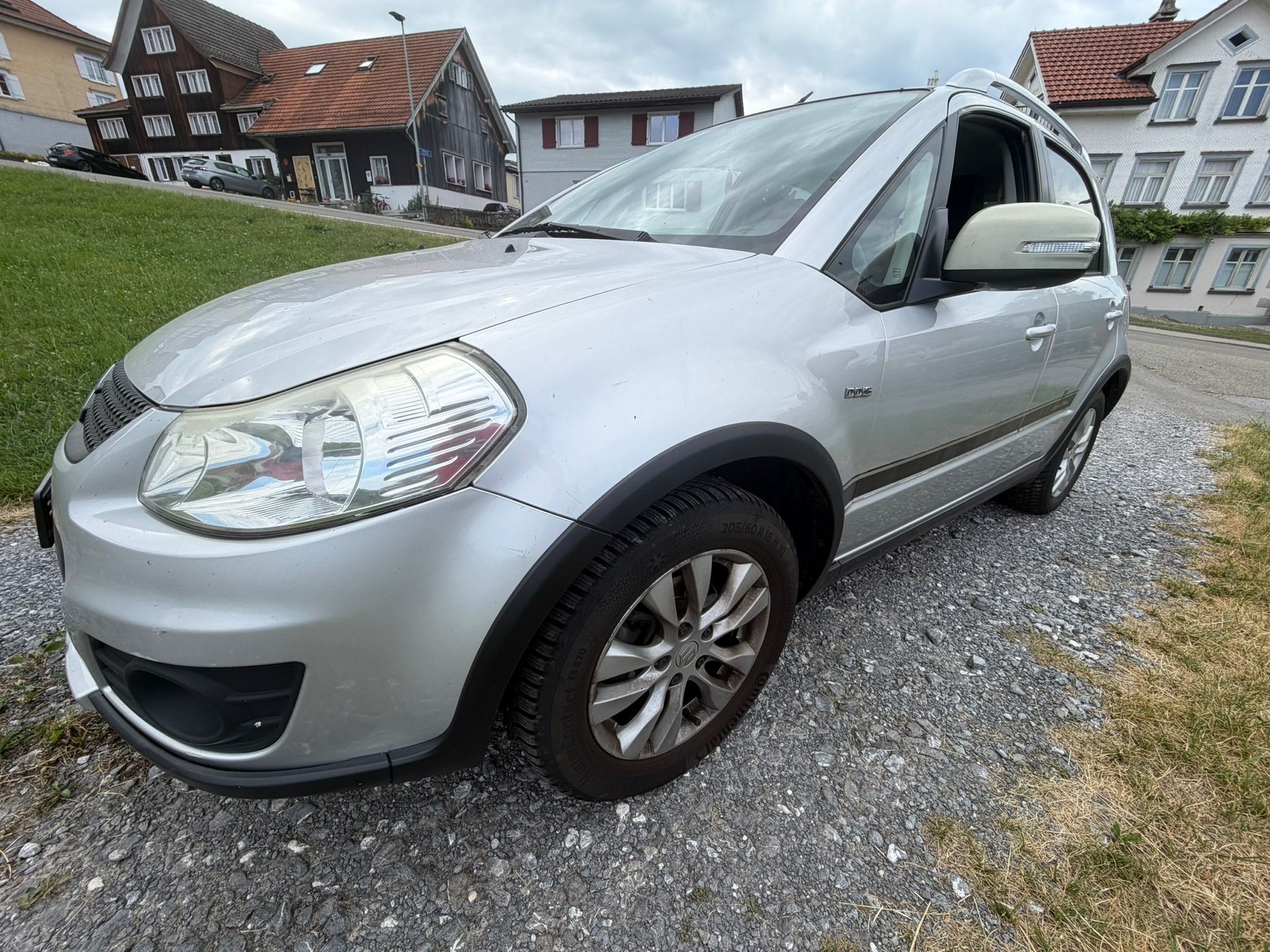 SUZUKI SX4 2.0 TD GL Top Sergio Cellano 4WD-image-1