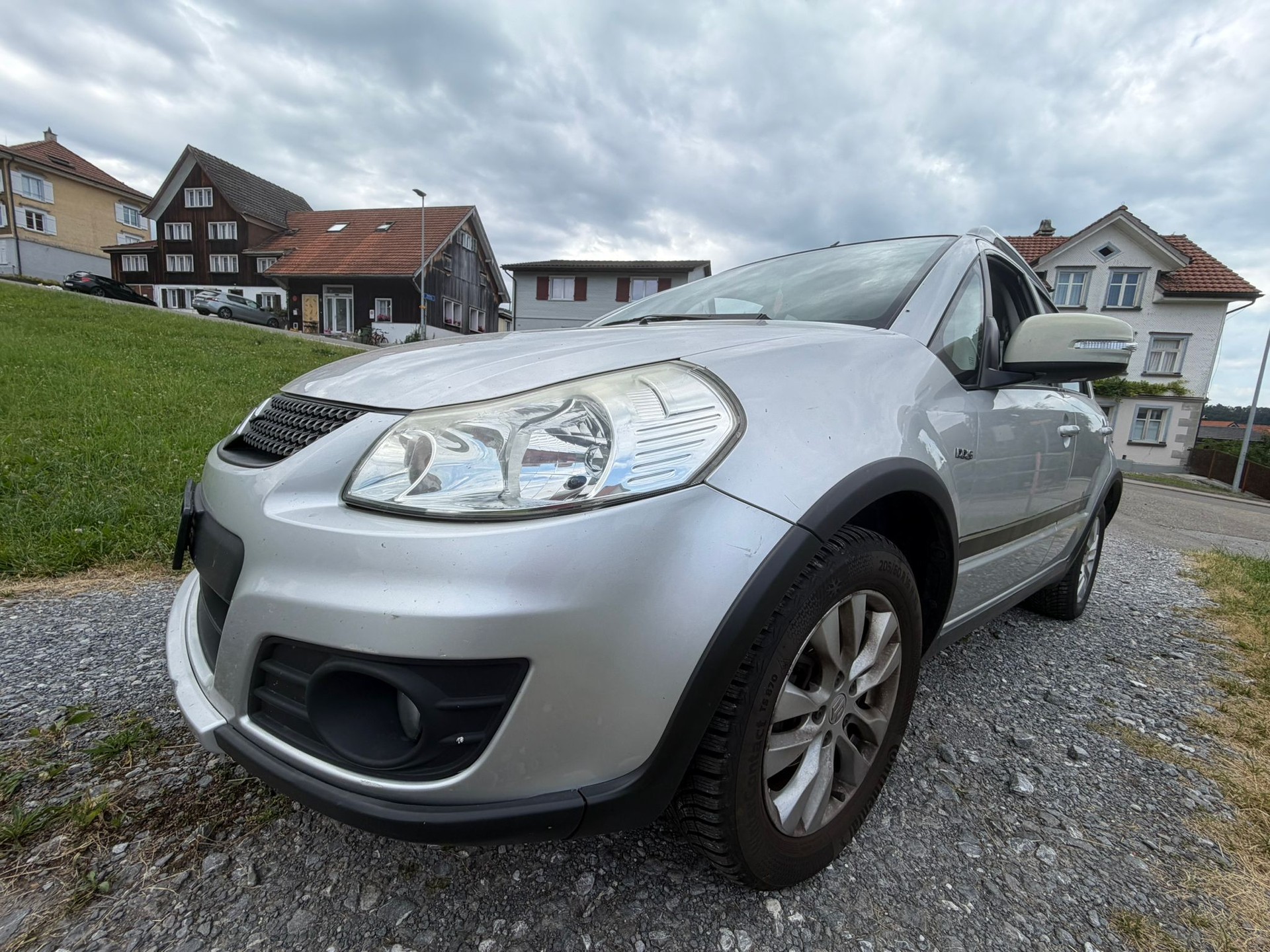 SUZUKI SX4 2.0 TD GL Top Sergio Cellano 4WD-image-0
