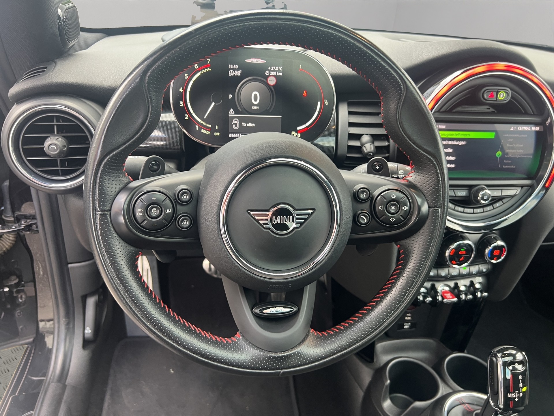 MINI Cooper John Cooper Works Steptronic-image-13