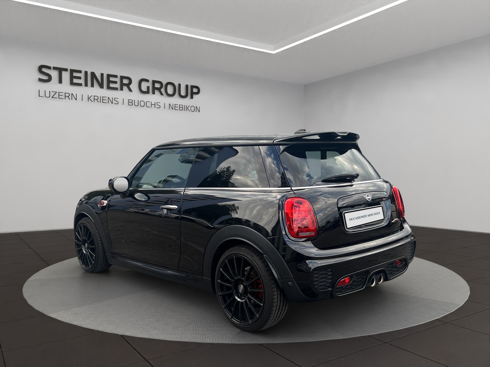 MINI Cooper John Cooper Works Steptronic-image-6