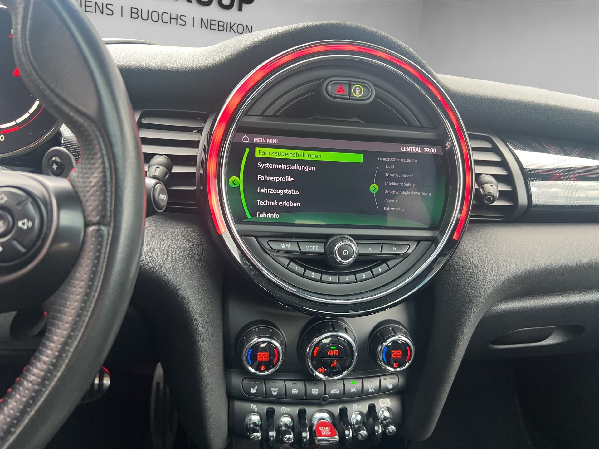 MINI Cooper John Cooper Works Steptronic-image-17