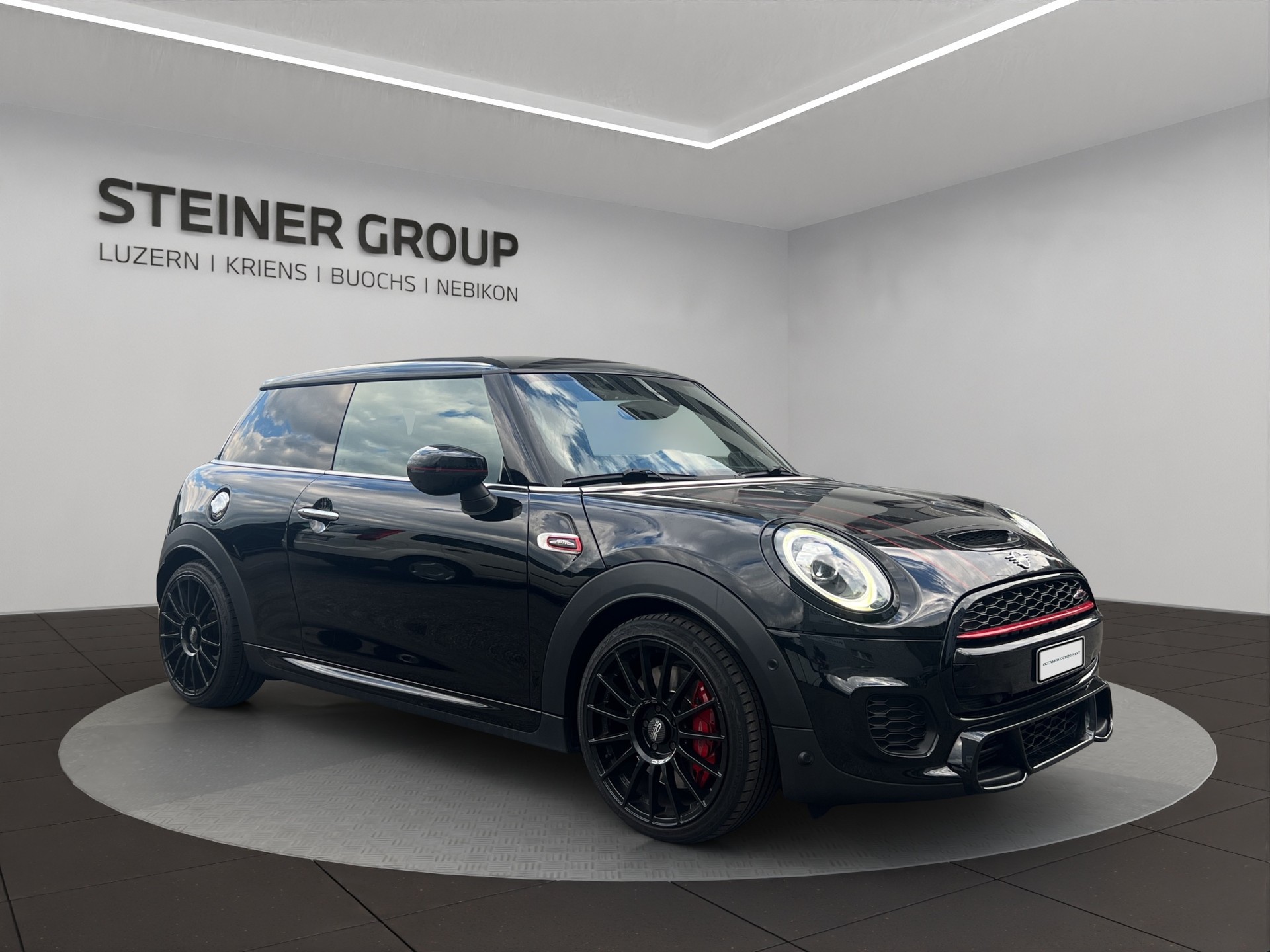 MINI Cooper John Cooper Works Steptronic-image-2