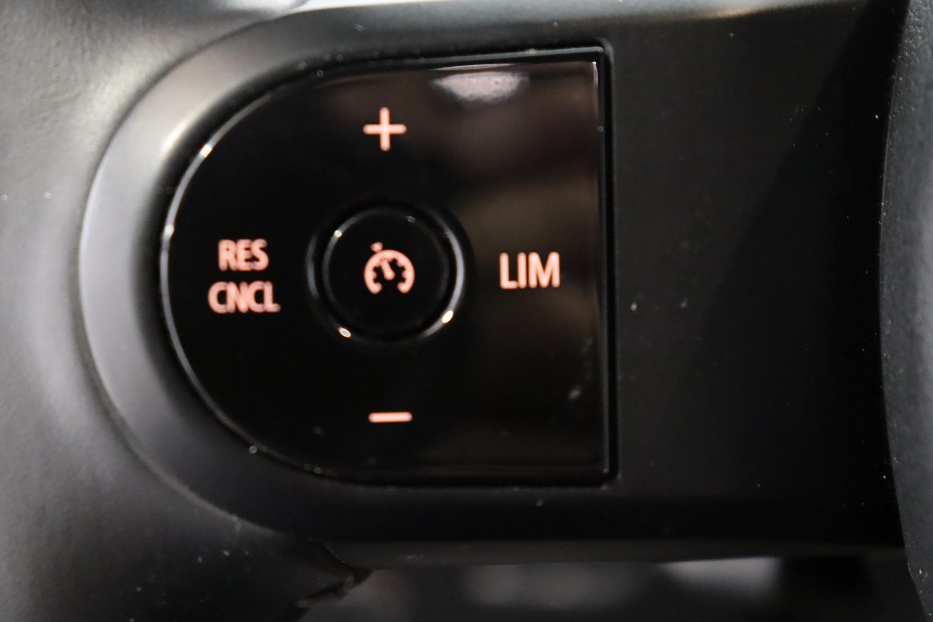 MINI F55 2.0i Cooper S-image-15