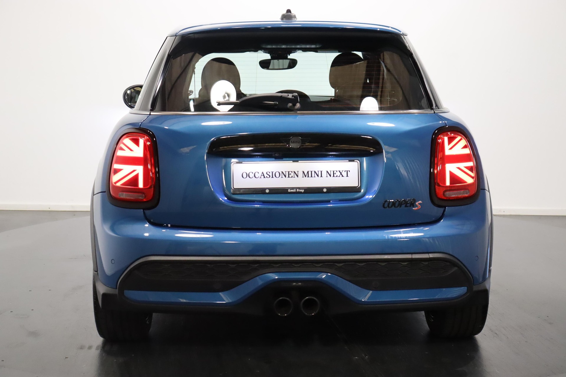 MINI F55 2.0i Cooper S-showroom-element-3