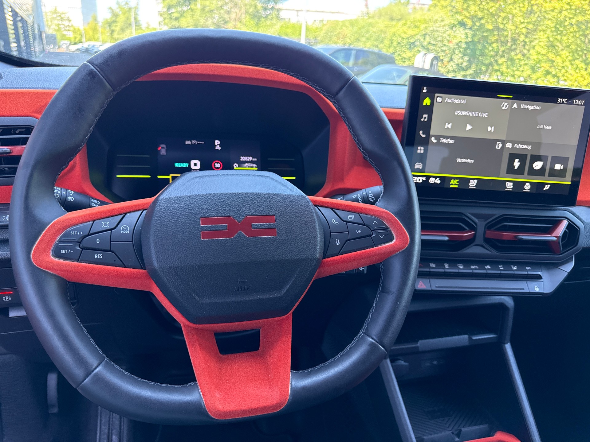 DACIA Duster HEV 140 Journey-image-11