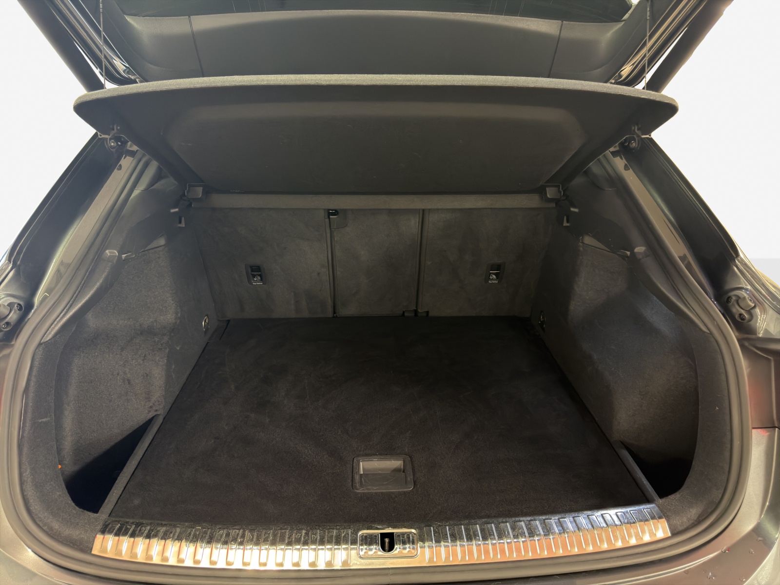 AUDI Q3 Sportback 35 TFSI S line Attraction S-tronic-image-12